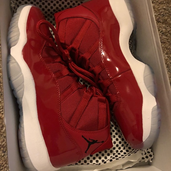 Jordan Other - Deadstock Win Like 96 Jordan 11
